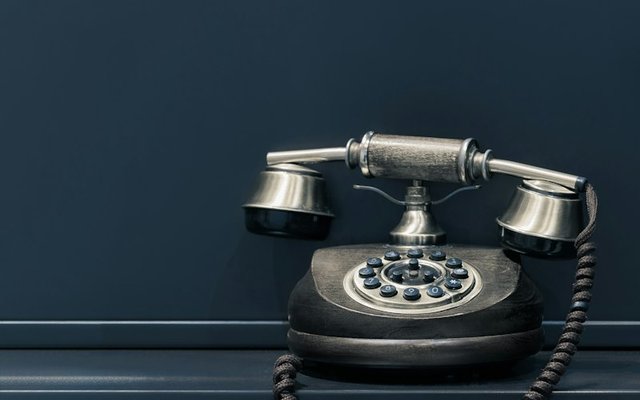 Commercial VoIP telephone systems specialist deploying cloud PBX